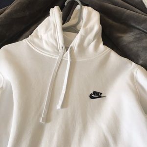 white nike hoodie